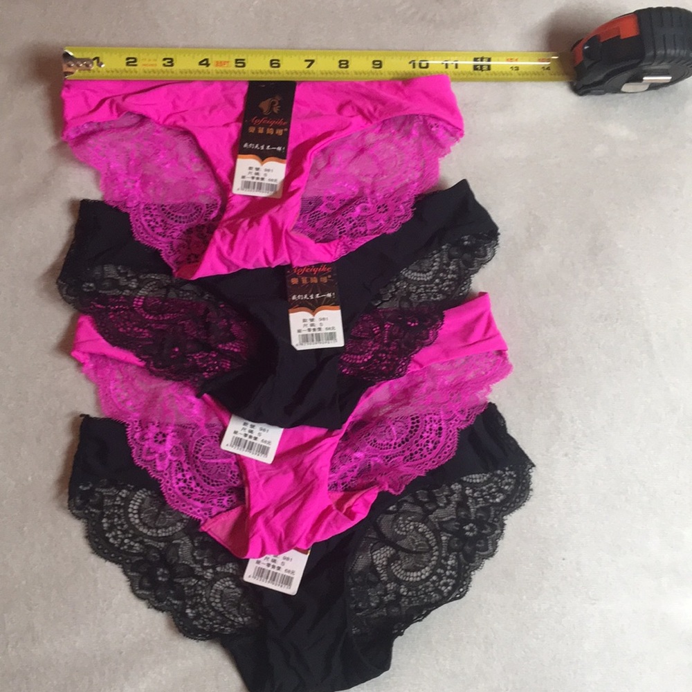 Bundle of 4. Bamboo hipster underwear.